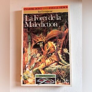 Un Livre dont vous êtes le héros, La Forêt de la Malédiction by Ian Livingstone